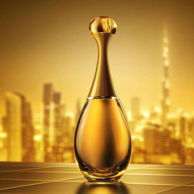 <p>Experience the Art of Luxury Fragrance</p>